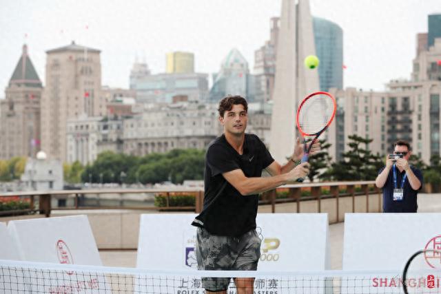 篮下有硬度 篮下有硬度