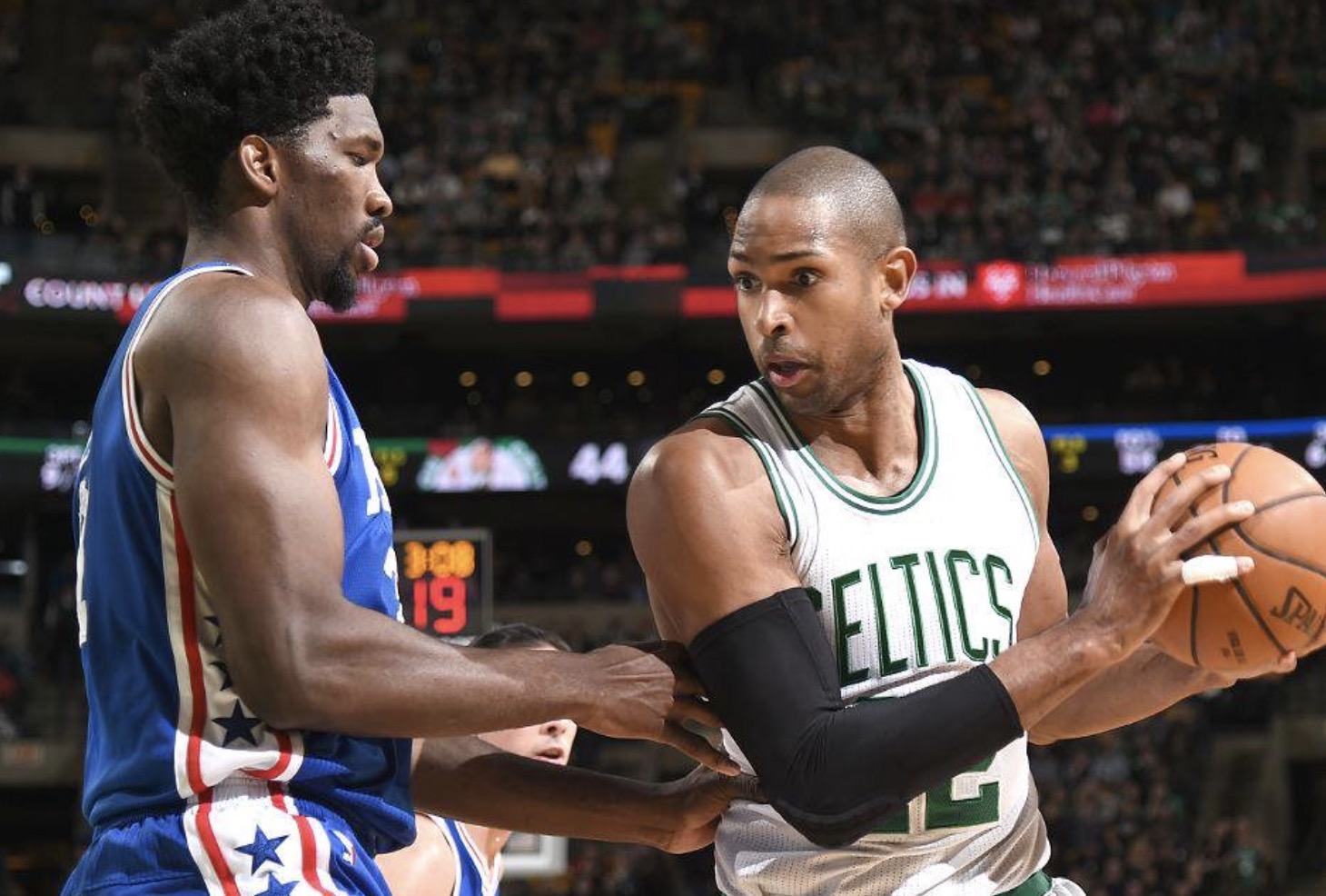 多名后卫球员进入观察名单